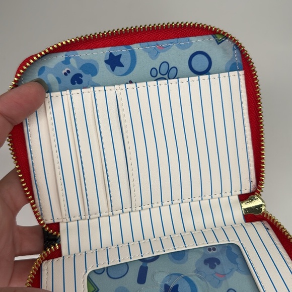 Loungefly nicklelodean blues clues signature chair sketch book wallet - Picture 6 of 12